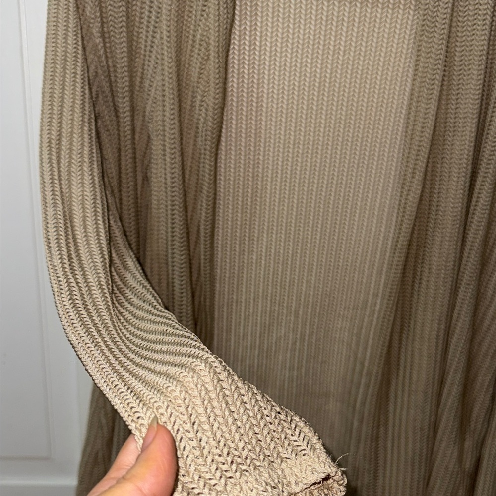 2 Cardigans Laura Scott Taupe Open-Front Lightweight and black Uniqlo Size Large - Picture 4 of 9
